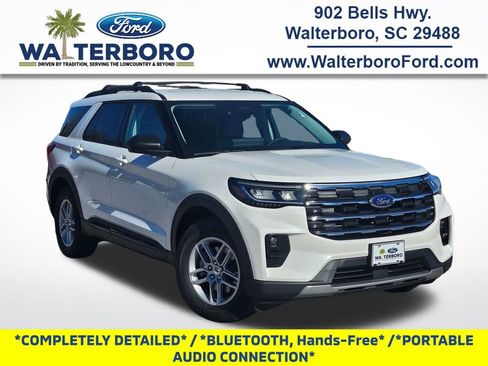 New 2026 Ford Explorer Active w/ Active Comfort Package image 1