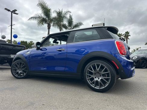 Used 2019 MINI Cooper S FWD image 3