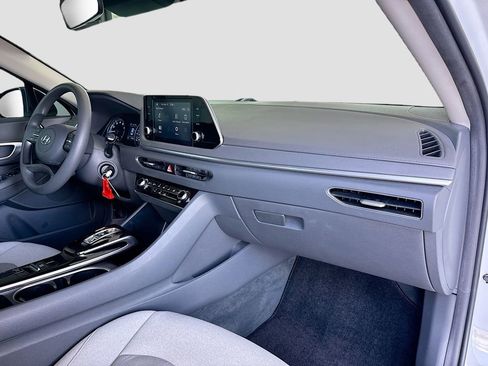 Used 2022 Hyundai Sonata SE FWD image 29