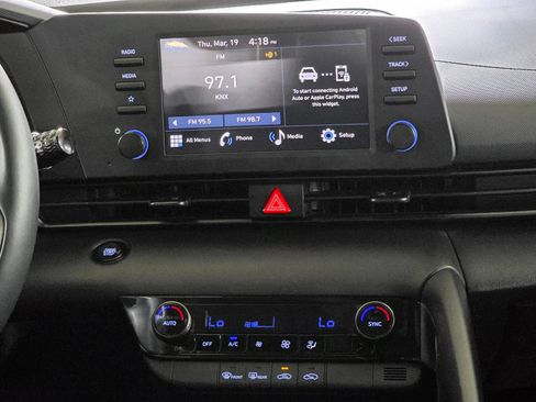 Certified 2025 Hyundai Elantra Sport FWD image 25