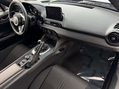 Used 2021 MAZDA MX-5 Miata Sport image 24