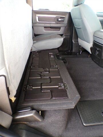 Used 2020 RAM 1500 Warlock AWD/4WD image 28