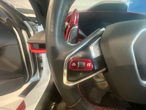 Used 2022 Chevrolet Corvette Stingray Coupe w/ Z51 Performance Package RWD image 34