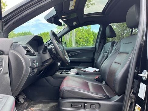 Used 2023 Honda Ridgeline Black Edition image 7