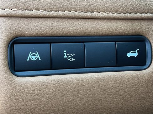 New 2026 Nissan Armada Platinum Reserve image 36