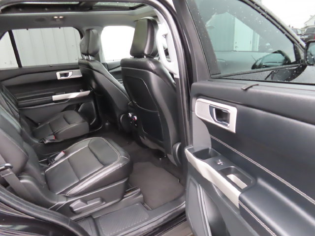 Used 2020 Ford Explorer Limited w/ Class III Trailer Tow Package AWD/4WD image 29