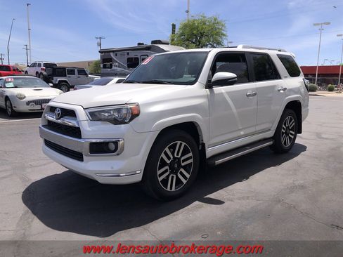 Used 2017 Toyota 4Runner Limited image 4