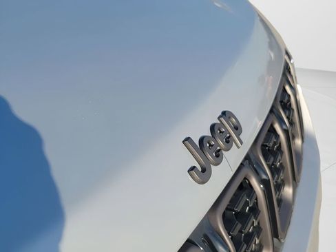 New 2026 Jeep Compass Latitude AWD/4WD image 39
