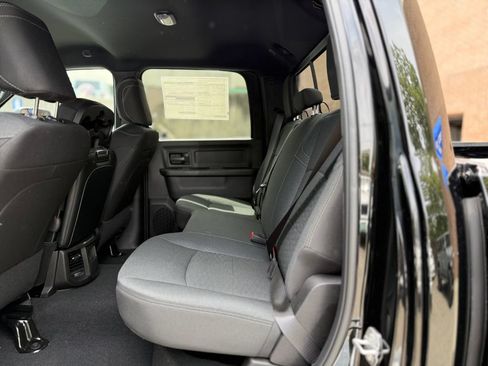 New 2026 RAM 2500 Tradesman AWD/4WD image 17