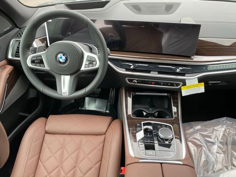 New 2026 BMW X5 xDrive40i AWD/4WD image 9