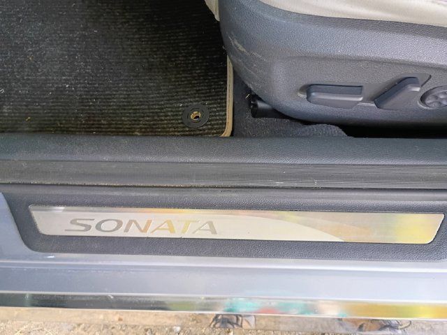 Used 2015 Hyundai Sonata Limited 2.0T FWD image 22