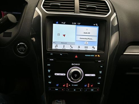 Used 2019 Ford Explorer Sport w/ Equipment Group 401A image 17