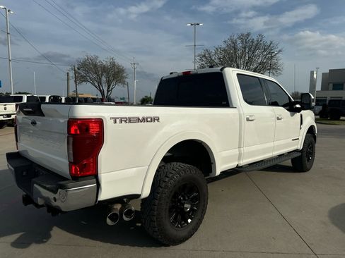 Used 2021 Ford F250 Lariat w/ Tremor Off-Road Package image 3