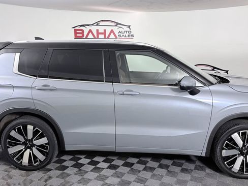 Used 2025 Mitsubishi Outlander SEL AWD/4WD image 7