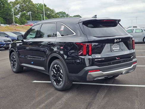 New 2026 Kia Sorento S FWD image 12