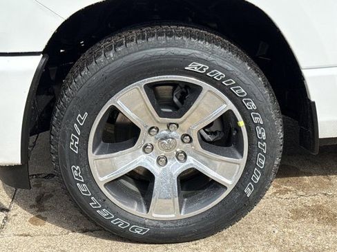 New 2026 RAM 1500 Express image 11