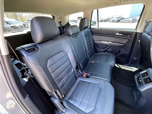 Used 2023 Volkswagen Atlas SEL Premium AWD/4WD image 15