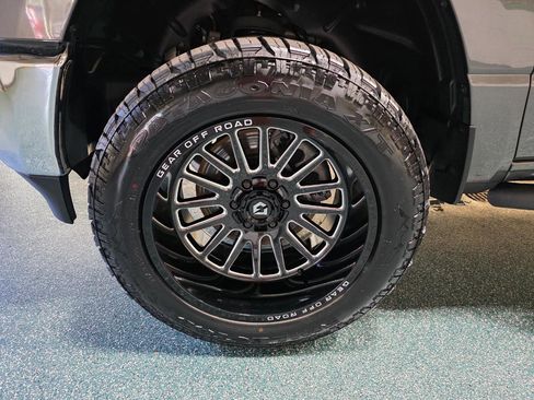 Used 2023 RAM 1500 Big Horn AWD/4WD image 12