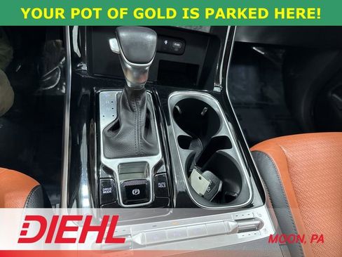 Used 2024 Kia Carnival SX Prestige image 41