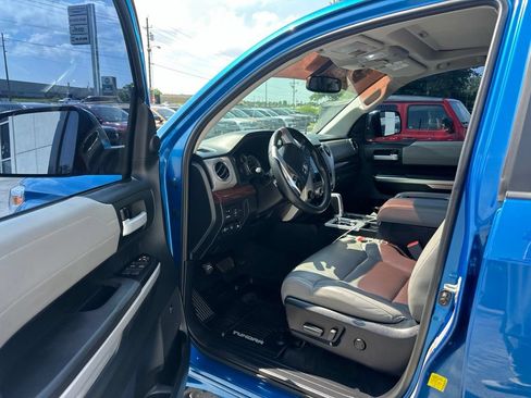 Used 2016 Toyota Tundra Limited w/ Limited Premium Package AWD/4WD image 5