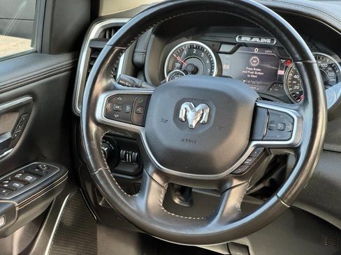 Used 2022 RAM 1500 Laramie AWD/4WD image 14