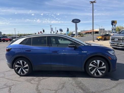 Used 2021 Volkswagen ID.4 1st Edition image 3