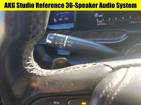 Used 2022 Cadillac Escalade Sport Platinum image 14