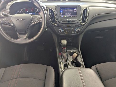 Used 2022 Chevrolet Equinox RS image 23