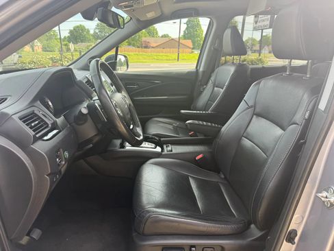 Used 2018 Honda Pilot Elite image 10