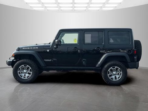 Used 2013 Jeep Wrangler Unlimited Rubicon w/ Connectivity Group AWD/4WD image 4