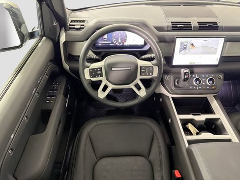 Certified 2025 Land Rover Defender 110 S image 25