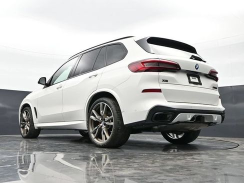 Used 2021 BMW X5 M50i AWD/4WD image 42