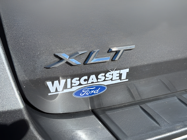 Certified 2023 Ford Explorer XLT w/ Equipment Group 202A AWD/4WD image 18