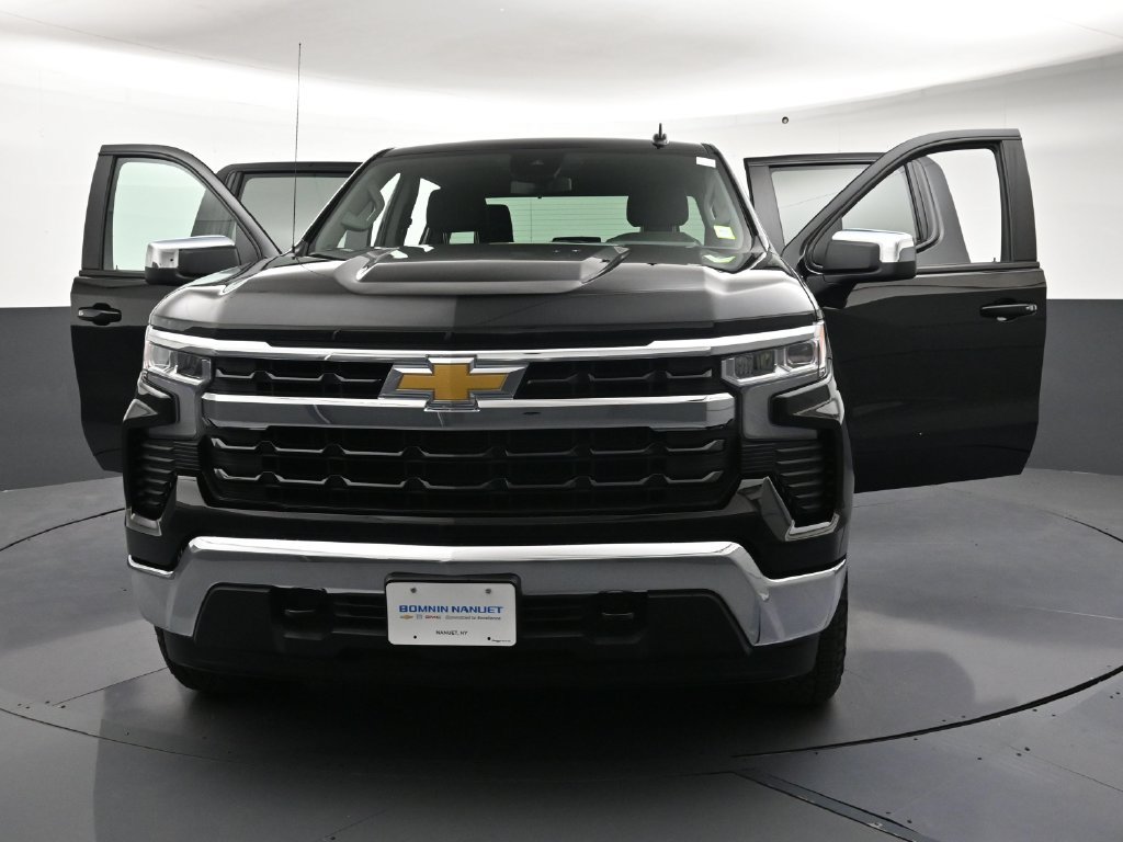 Used 2026 Chevrolet Silverado 1500 LT AWD/4WD image 36