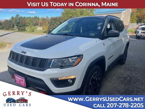 Used 2019 Jeep Compass Trailhawk w/ Cold Weather Group image 1