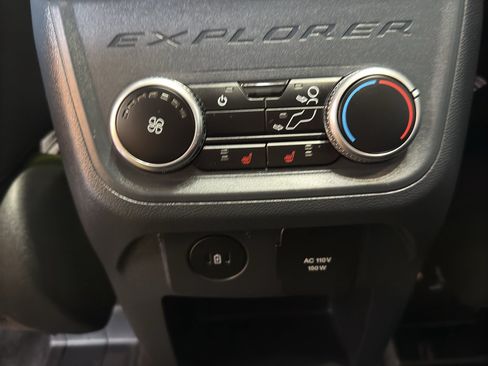 Used 2026 Ford Explorer ST AWD/4WD image 12