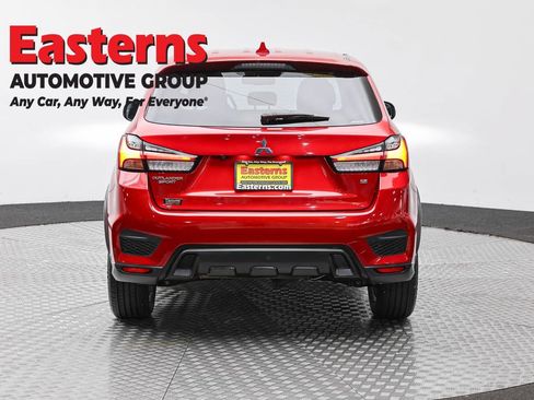 Used 2025 Mitsubishi Outlander Sport SE AWD/4WD image 6