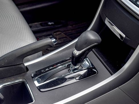 Used 2014 Honda Accord LX image 9