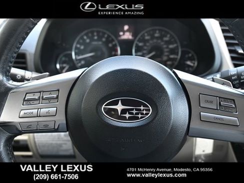 Used 2011 Subaru Outback 2.5i Limited image 15