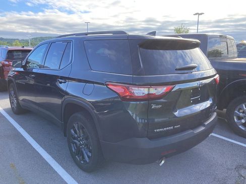 Used 2021 Chevrolet Traverse RS w/ LPO, Floor Liner Package AWD/4WD image 5