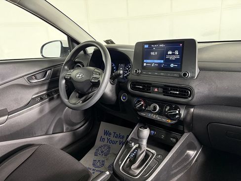 Used 2023 Hyundai Kona SEL AWD/4WD image 24