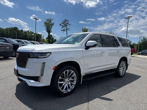 Used 2021 Cadillac Escalade Premium Luxury w/ Performance Package image 7