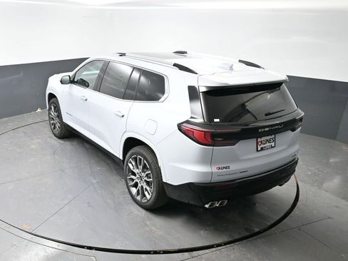 New 2026 GMC Acadia Denali Ultimate w/ LPO, All-Weather Package image 43