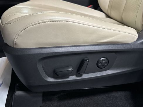 Used 2023 INFINITI QX60 Luxe w/ Cargo Package image 5