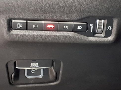 New 2026 Jeep Cherokee Limited image 19