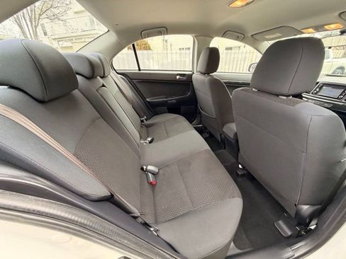Used 2017 Mitsubishi Lancer ES image 27