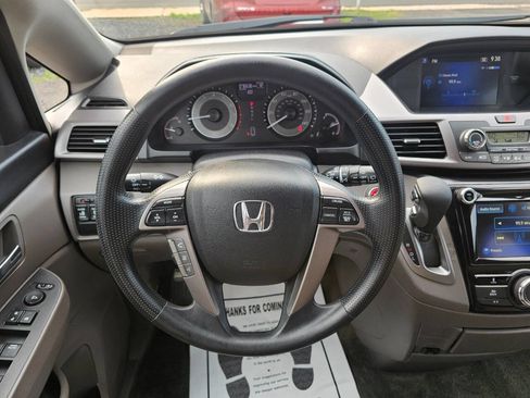 Used 2017 Honda Odyssey EX image 14