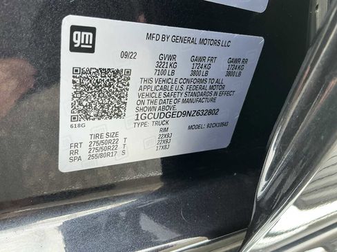 Used 2022 Chevrolet Silverado 1500 LTZ w/ Technology Package image 18