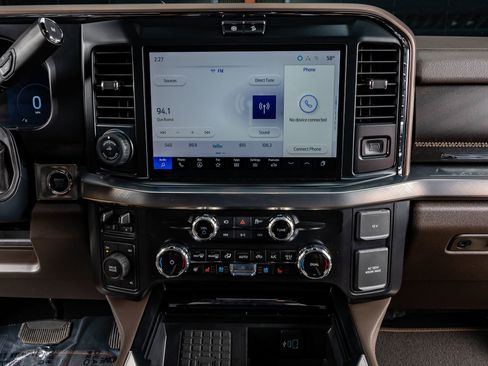 Used 2026 Ford F450 King Ranch w/ FX4 Off-Road Package image 23