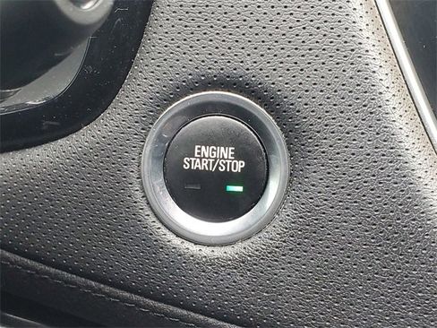 Certified 2024 Cadillac XT6 Luxury w/ LPO, Floor Liner Package image 21